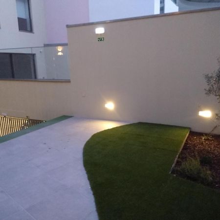 Light Brown Central Apartment Aveiro Exteriör bild