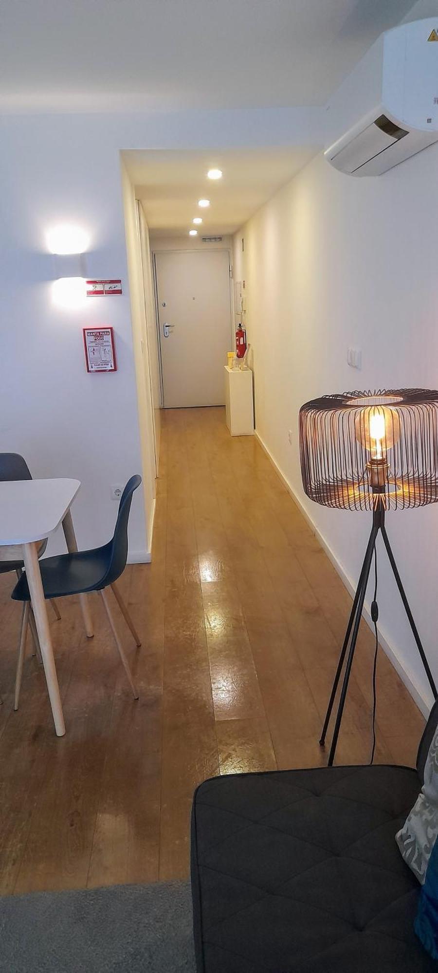 Light Brown Central Apartment Aveiro Exteriör bild